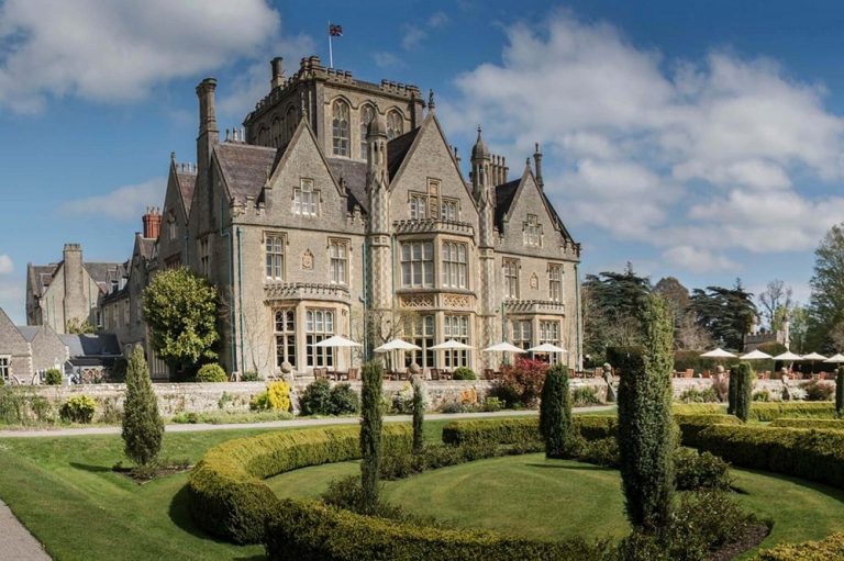 22 Beautiful Castles & Stately Homes in Gloucestershire Visit