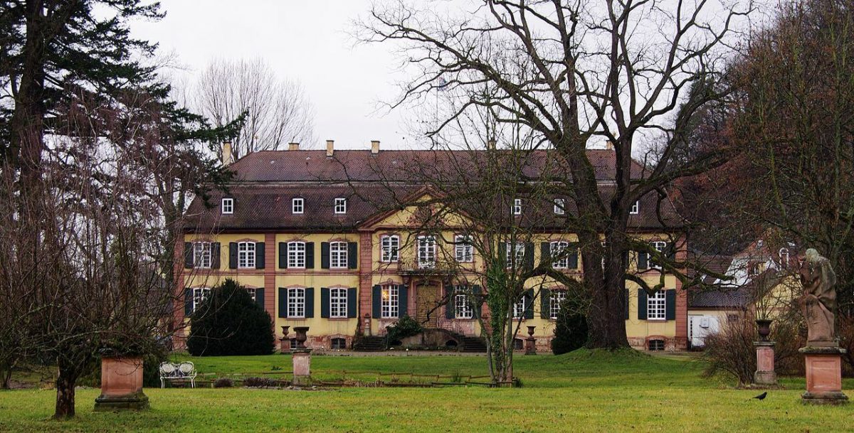 schloss-ebnet-castles-near-freiburg-black-forest-visiteuropeancastles