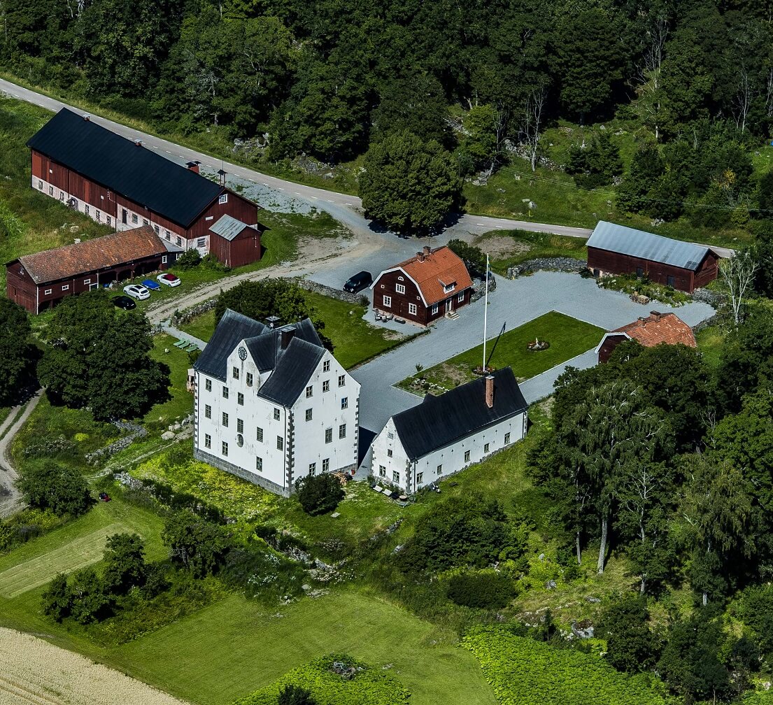 salnecke-slott-castles-near-uppsala-sweden