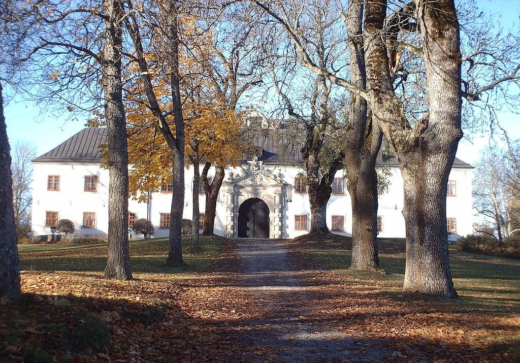 tidö-slott-castles-lake-mälaren-sweden