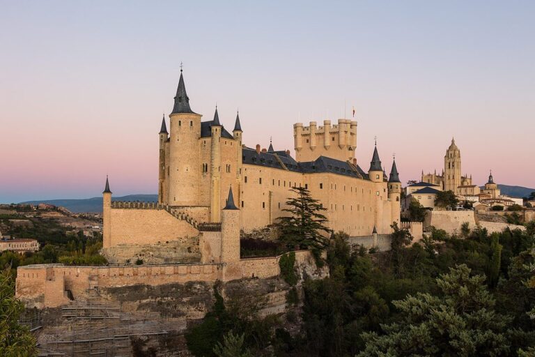 Royal Palaces & Castles in Spain