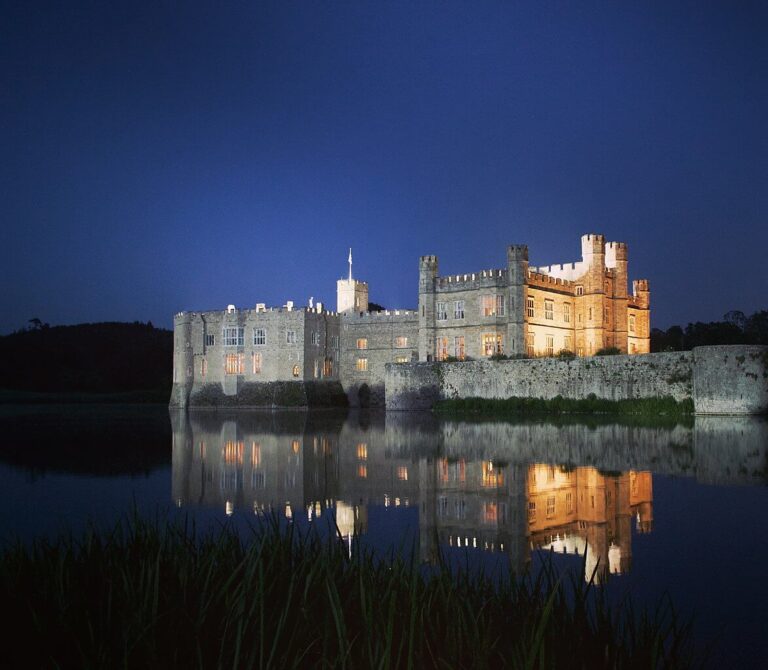 Visit the Biggest Castles in England
