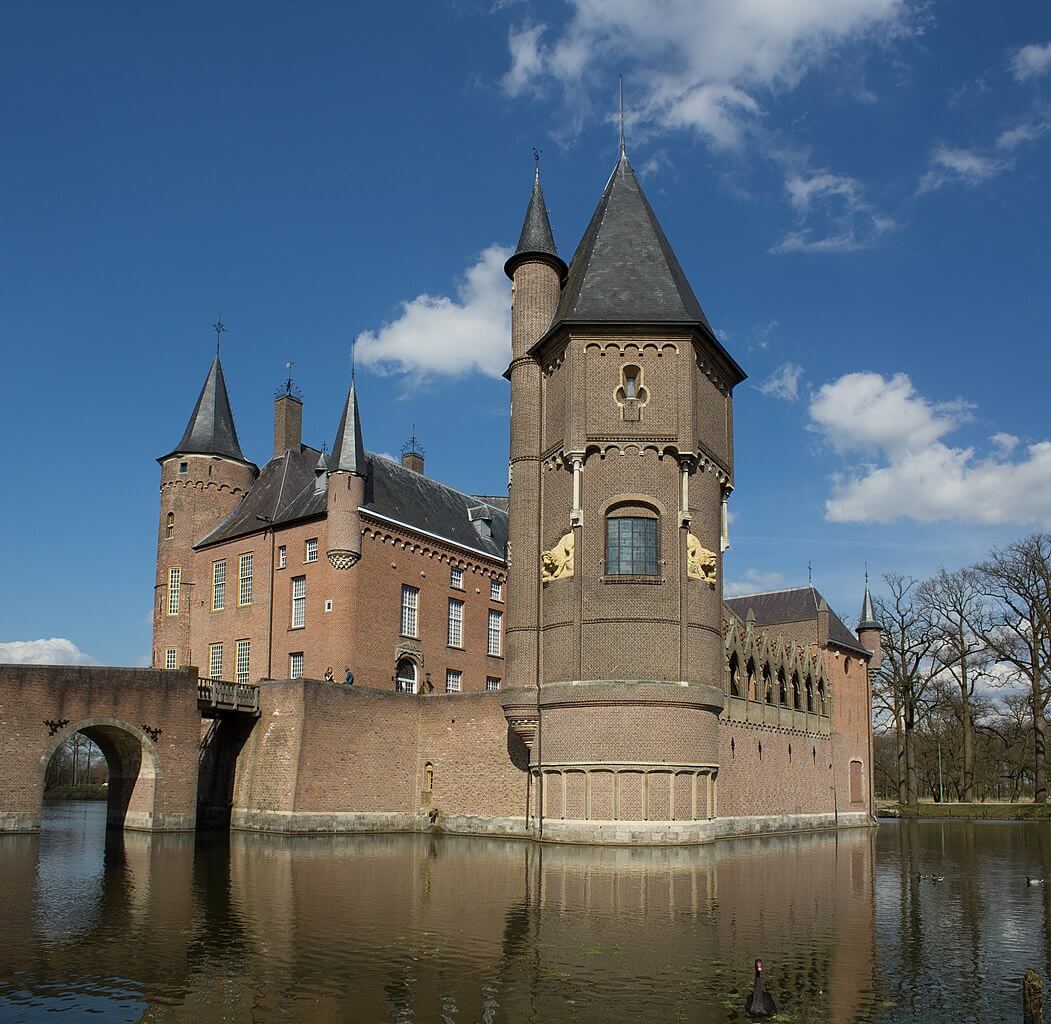 kasteel-heeswijk-water-castle-netherlands