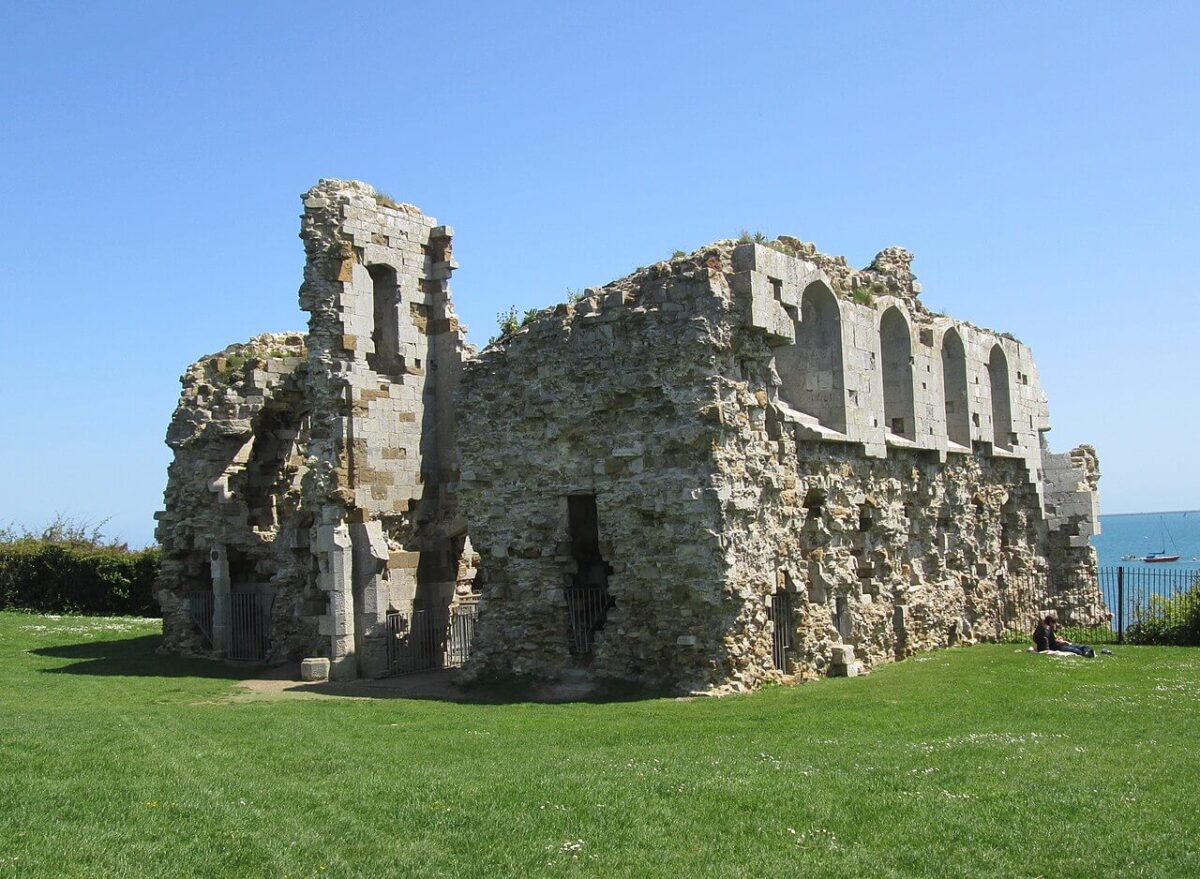 sandsfoot-castle-ruins-dorset-england