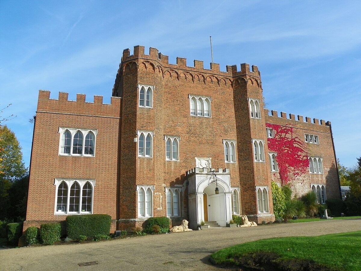 castles to visit hertfordshire