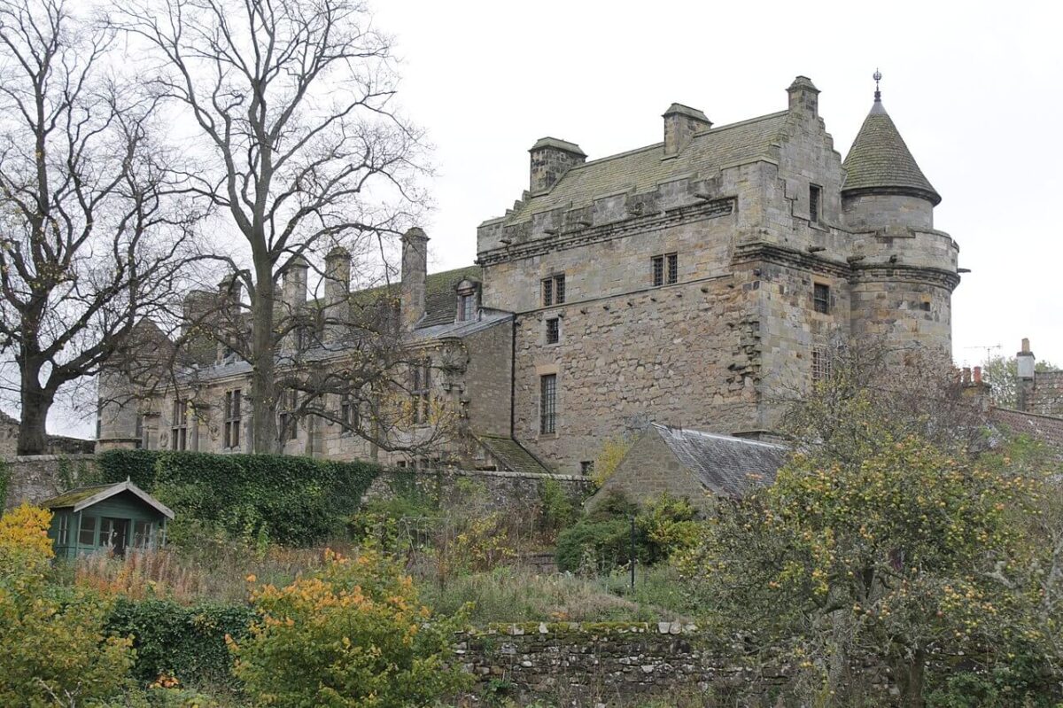falkland-palace-castles-mary-queen-of-scots