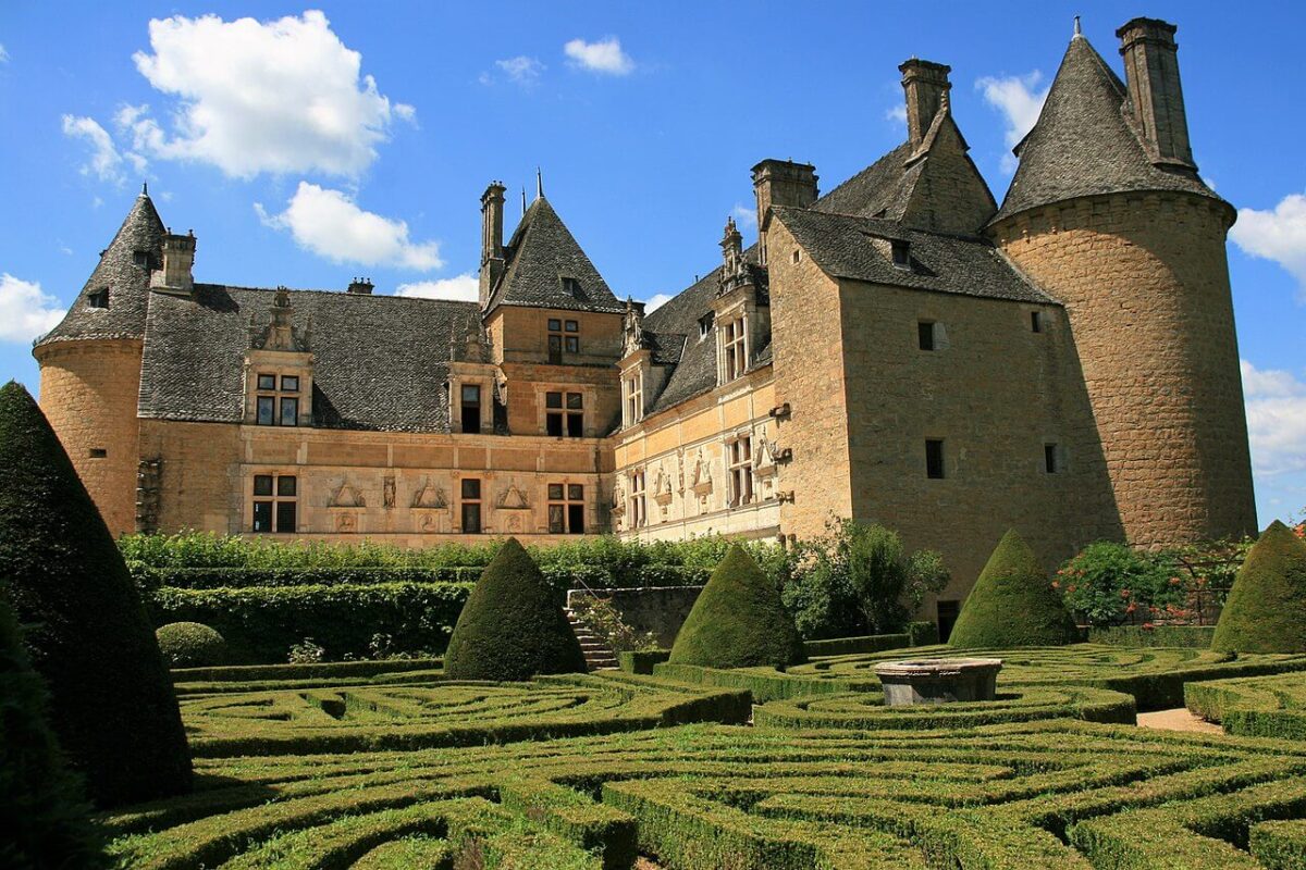 Château-de-Montal-castles-in-the-Dordogne-France